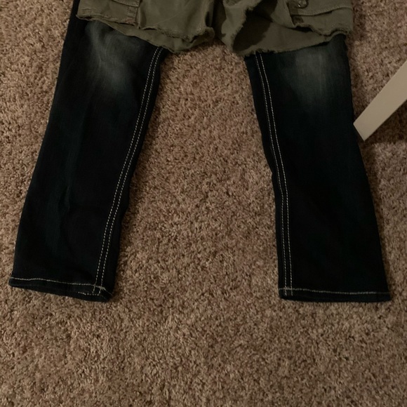 EVERYTHING MUST GO: - Picture 3 of 8